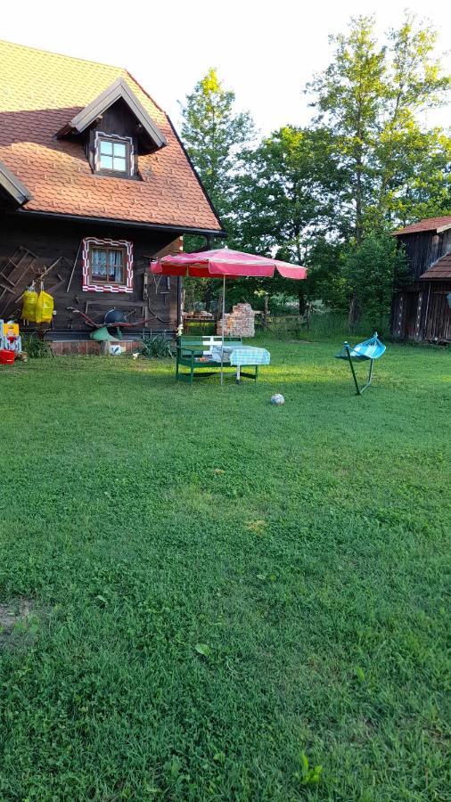 Rooms Ma La Karlovac Exterior photo