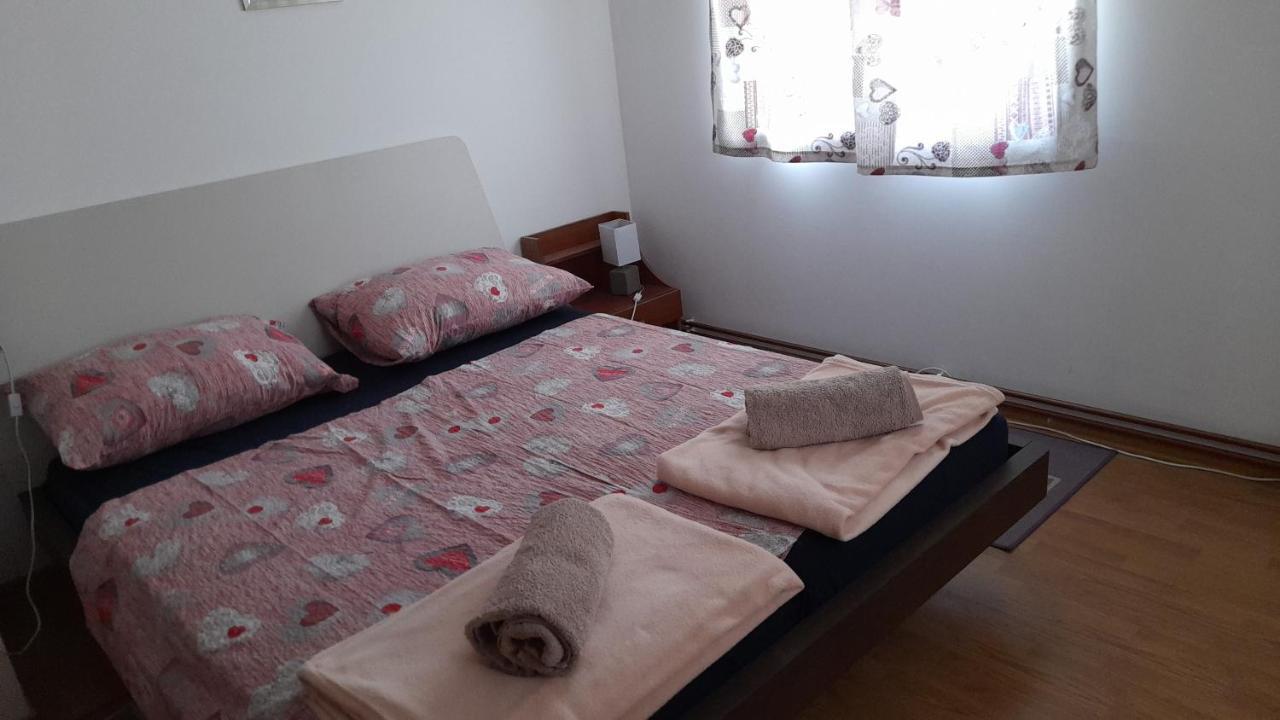Rooms Ma La Karlovac Exterior photo
