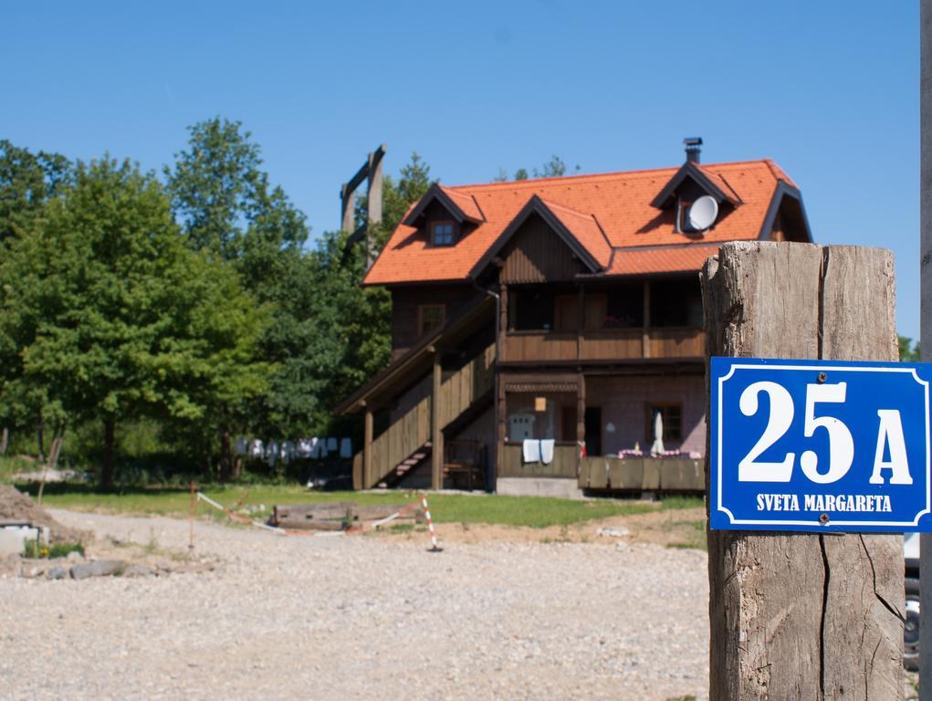 Rooms Ma La Karlovac Exterior photo